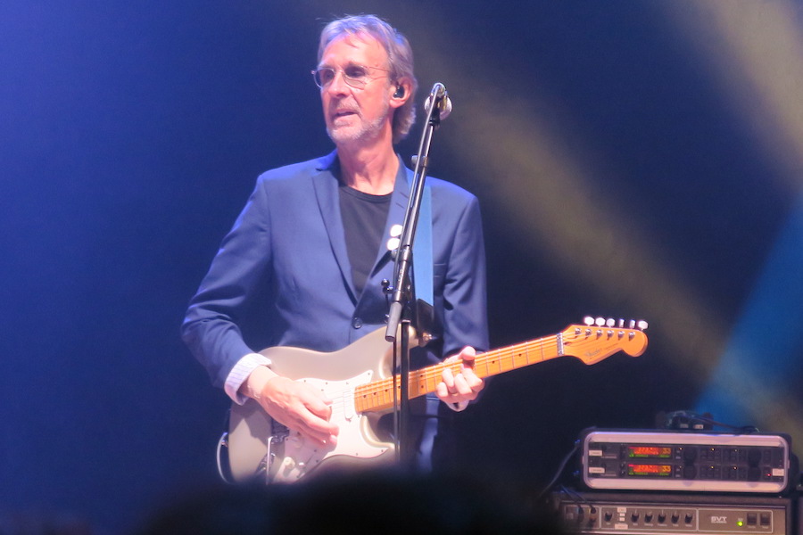 MIKE + THE MECHANICS Live
